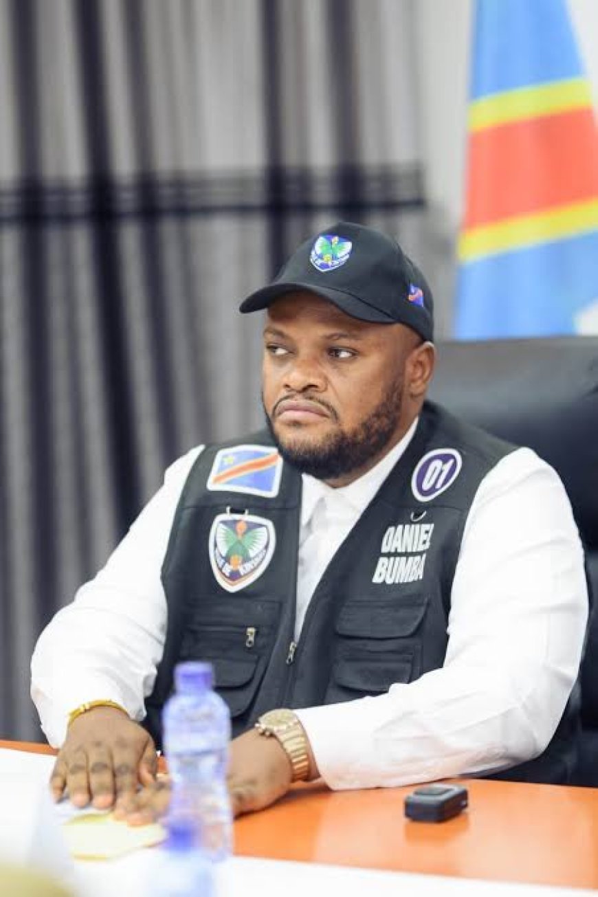 Kinshasa : Daniel Bumba tape du poing sur la table et appelle les Kinois à travailler ce mercredi