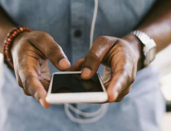 FARDC : Le Haut commandement réitère sa mise en garde contre l’usage des smartphones sur le front