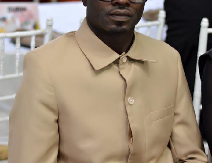 Justin Nkashama : « La Constitution doit s'adapter aux réalités de la RDC »