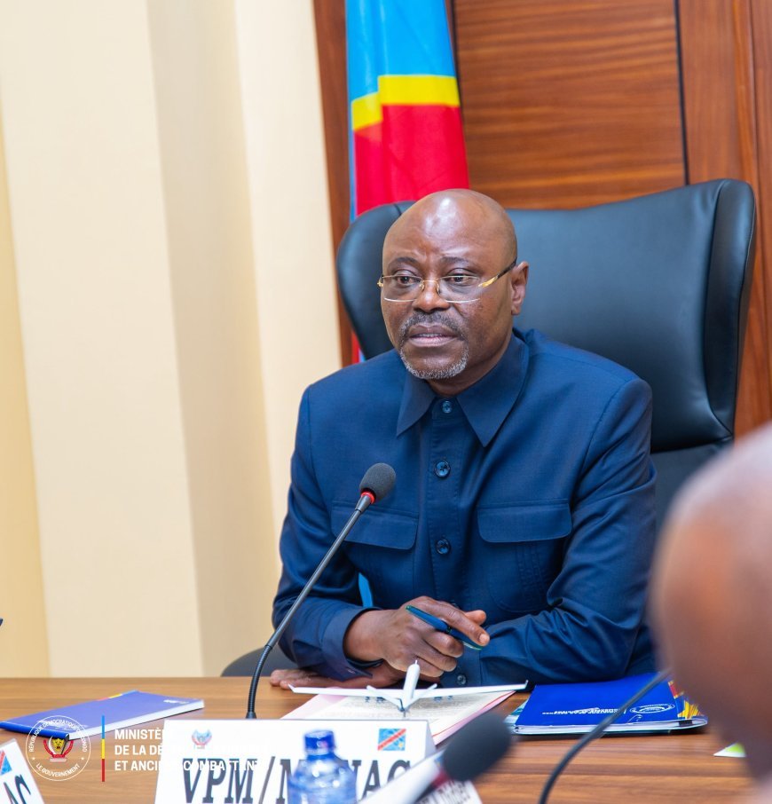 RDC: Guy Kabombo lance une refonte juridique des FARDC