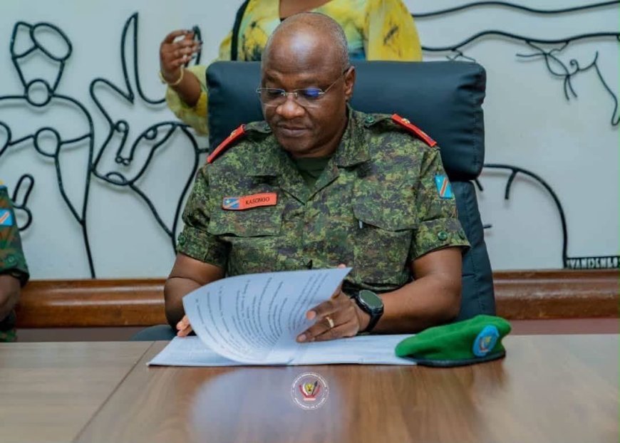Ituri : Le Général-Major Kasongo Mulumba Batoka Gaby impose une « discipline de fer » face à Ebola