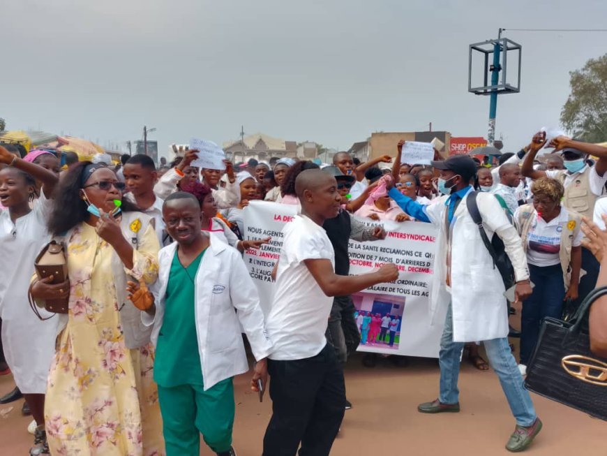 Santé publique au Kasaï : les agents alertent sur une crise salariale et ses conséquences face à Ebola