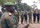 Sécurité à la frontière angolaise : Le général Moyo Rabbi en mission d’inspection à Kahemba, tolérance zéro pour les dérapages