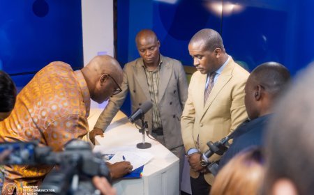 Migration vers la TNT en RDC : Le Ministère de la Communication passe à l'offensive et annonce des sanctions contre les médias non conformes