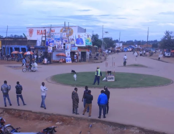 Oicha : Nuit de terreur à Pakanza, deux ménages dévalisés par des bandits armés