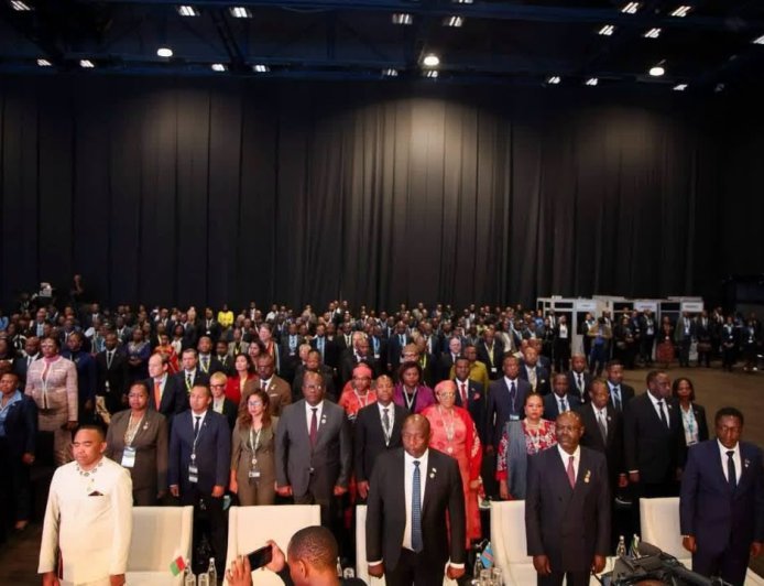 46e Sommet de la SADC : Portant la voix de Félix Tshisekedi à Durban, Guy Kabombo Muadiamvita plaide pour la fin du modèle extractiviste en Afrique