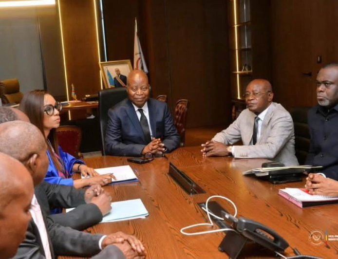 Finances publiques en RDC : Adolphe Muzito lance une offensive budgétaire sur le secteur foncier pour 2027