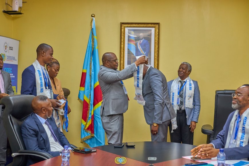 Freddy Muamba Kanyinku scelle l’alliance entre le CEEC et l’Ordre des Géologues de la RDC