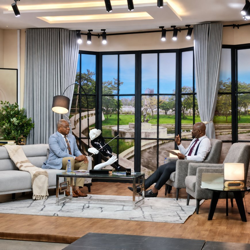 Invité sur le plateau du Panier (RTNC), l'élu Paul Gaspard Ngondankoy recadre le débat autour de sa loi sur le référendum et dénonce un « amalgame malsain»