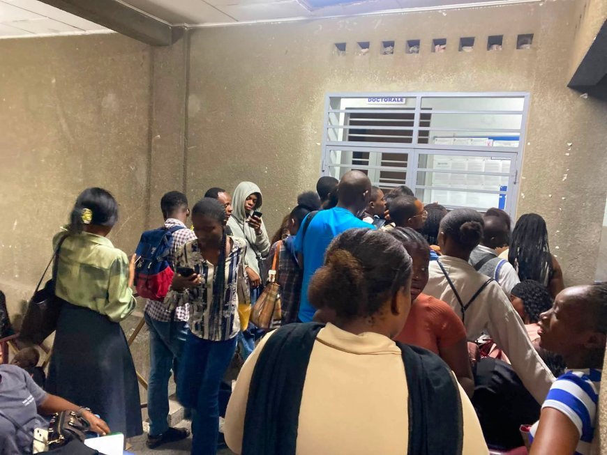 UNISIC : 100 $ pour imprimer un travail, la cupidité du comité Bayedila mise à nu alors que les étudiants sont séquestrés jusqu'à la nuit tombée