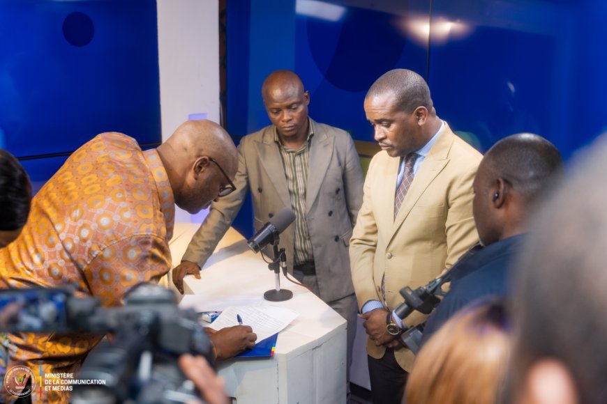 Migration vers la TNT en RDC : Le Ministère de la Communication passe à l'offensive et annonce des sanctions contre les médias non conformes