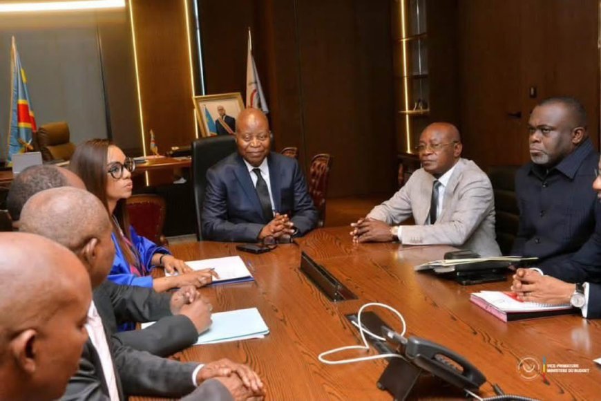 Finances publiques en RDC : Adolphe Muzito lance une offensive budgétaire sur le secteur foncier pour 2027