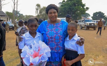 Lualaba : à Lubudi, Fifi Masuka plaide pour la scolarisation des enfants et la participation au dialogue national
