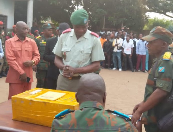 FARDC : 693 jeunes affrontent le concours d’admission aux écoles militaires dans la 11e Région