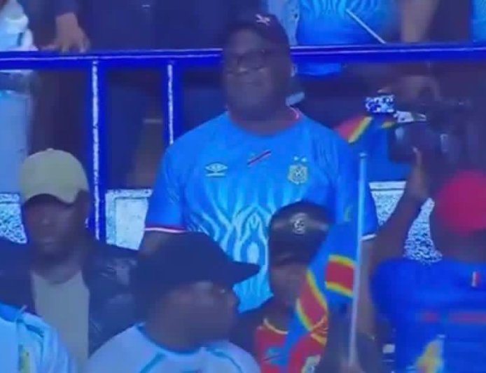 RDC : Félix Tshisekedi présent au stade des Martyrs pour soutenir les Léopards