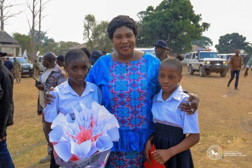 Lualaba : à Lubudi, Fifi Masuka plaide pour la scolarisation des enfants et la participation au dialogue national