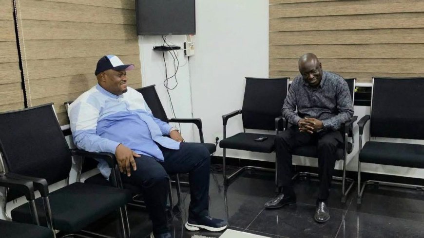 Kinshasa : Daniel Bumba échange avec Augustin Kabuya en prélude à la commémoration des martyrs de la démocratie