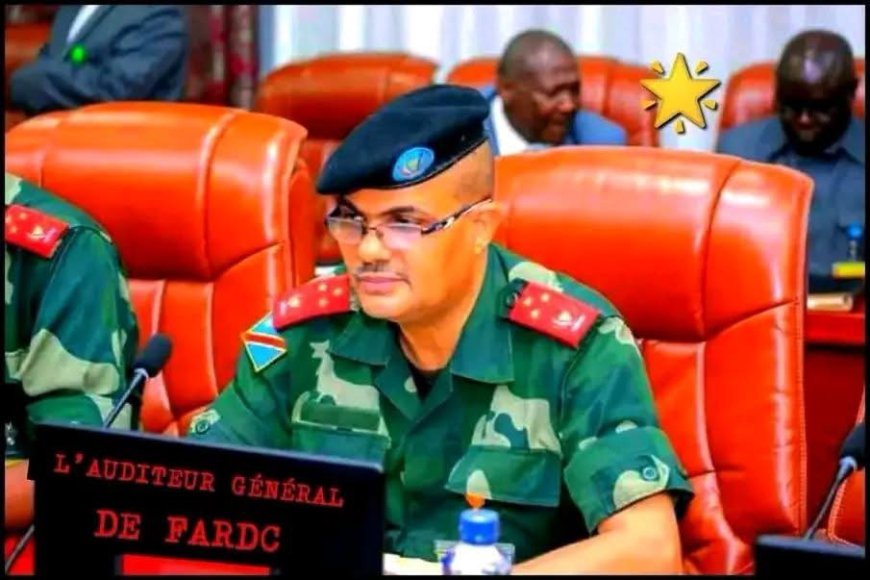 RDC : l’auditeur général des FARDC, le général Lucien-René Likulia, décède dans un crash d’avion à Kenge