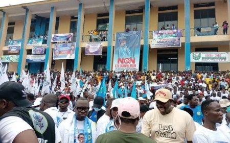 Tshopo : à Kisangani, la population manifeste contre la rébellion associée à Joseph Kabila