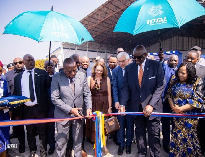 RDC : lancement du Programme de cartographie géophysique aéroportée et géologique pour mieux connaître le sous-sol congolais