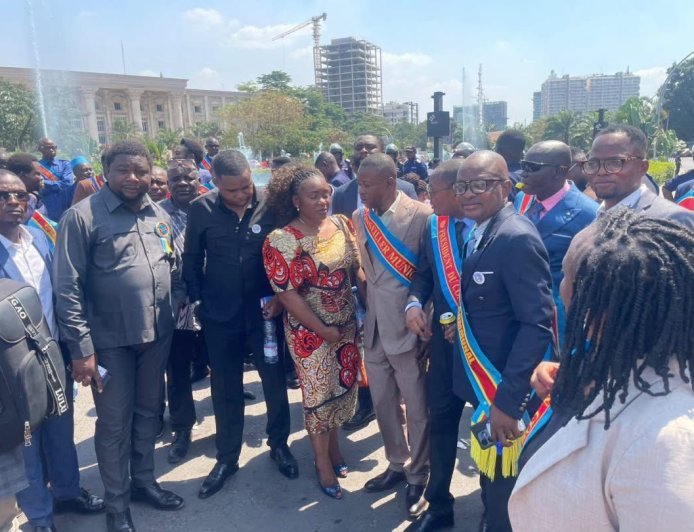 RDC : les conseillers communaux dénoncent une retenue de 50 % sur leurs frais de fonctionnement