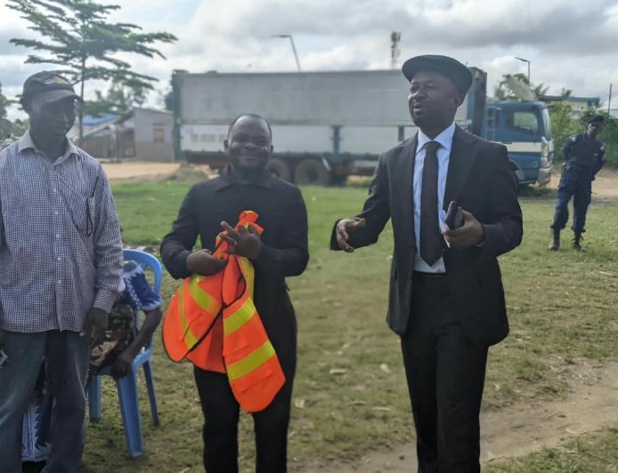 Commune Kisangani : Jupson Bokendi Popolipo mobilise ses collaborateurs pour l’assainissement, la sécurité et le développement