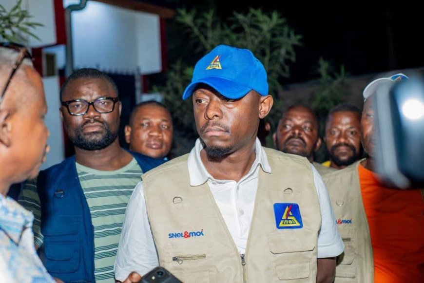 Kinshasa : face aux plaintes des Kinois sur la desserte en électricité, Teddy Lwamba descend sur le terrain