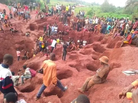 Tragédie à Kanfuma : Éboulement dans une mine de diamant entraîne des pertes en vies humaines au Kasaï